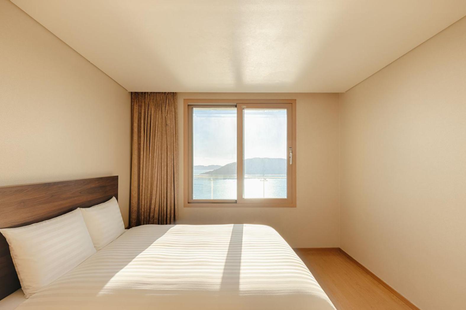 Hotel Sono Calm Geoje Esterno foto