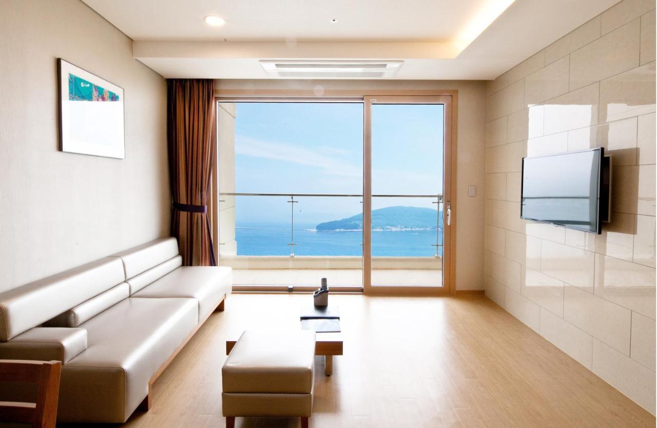 Hotel Sono Calm Geoje Esterno foto